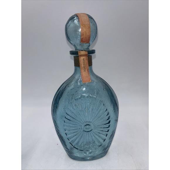 The Unbranded Brand Other - Vintage Whiskey Liquor Bottle Blue Friendship Decanter Glass D-126 Empty